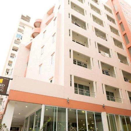 Grand Living Residence Chiang Mai Exterior photo