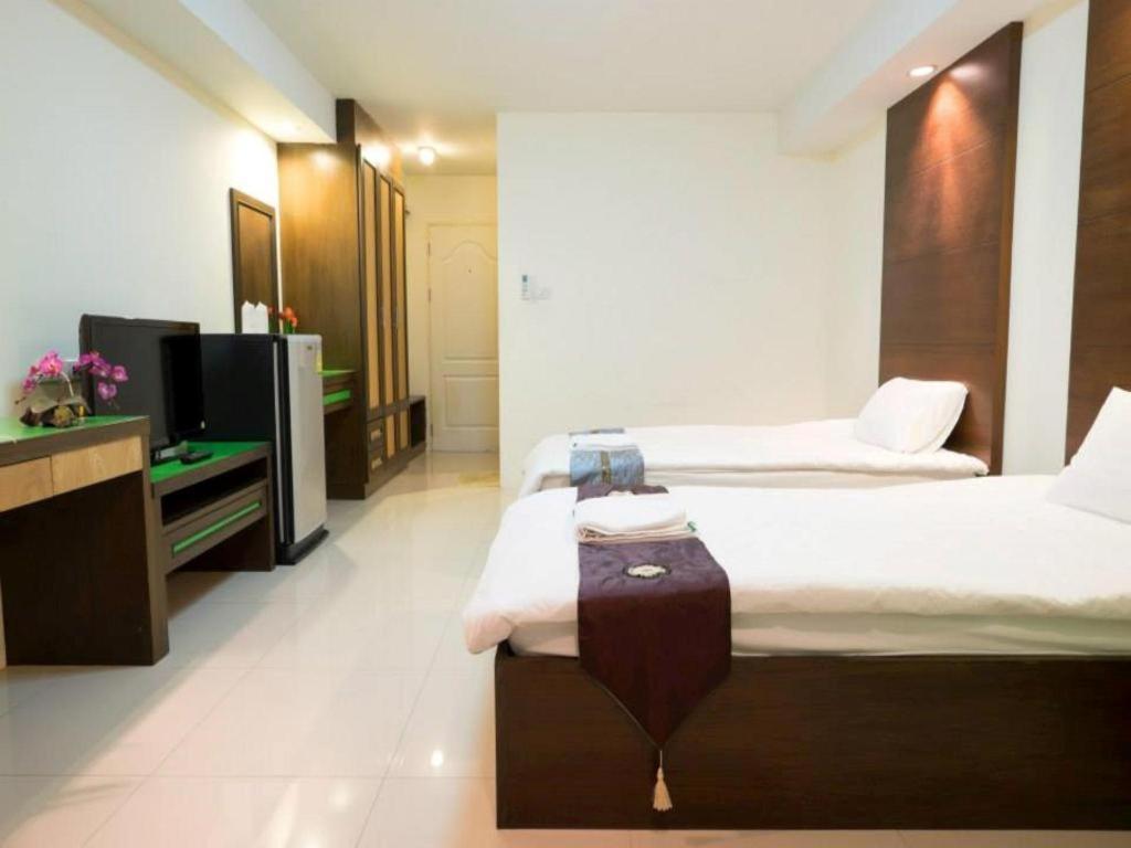 Grand Living Residence Chiang Mai Exterior photo