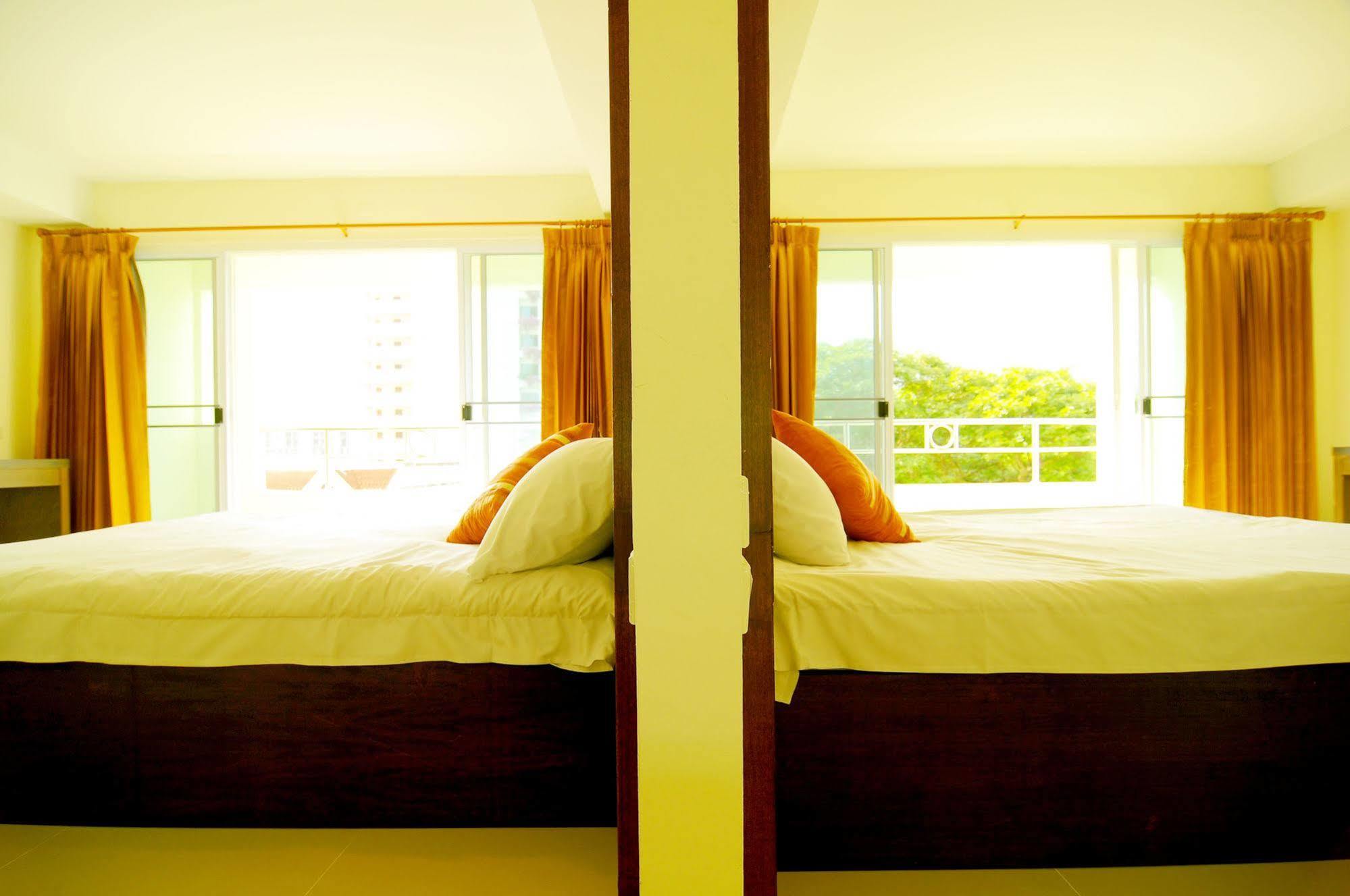 Grand Living Residence Chiang Mai Exterior photo
